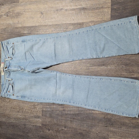 Vintage Levi's 518 Jeans Women's Size 13L Superlow Bootcut Light Wash - Picture 1 of 8